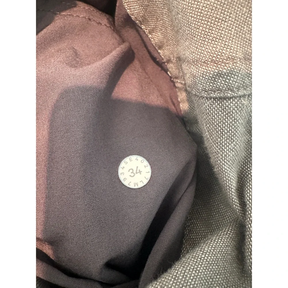 Lululemon ABC Commission Shorts Mens 34 Grey Chino Style Golf Casual 9